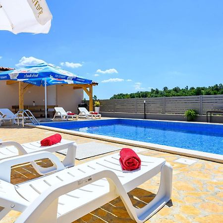 Stancija Amoroso Porec Apartments Bagian luar foto