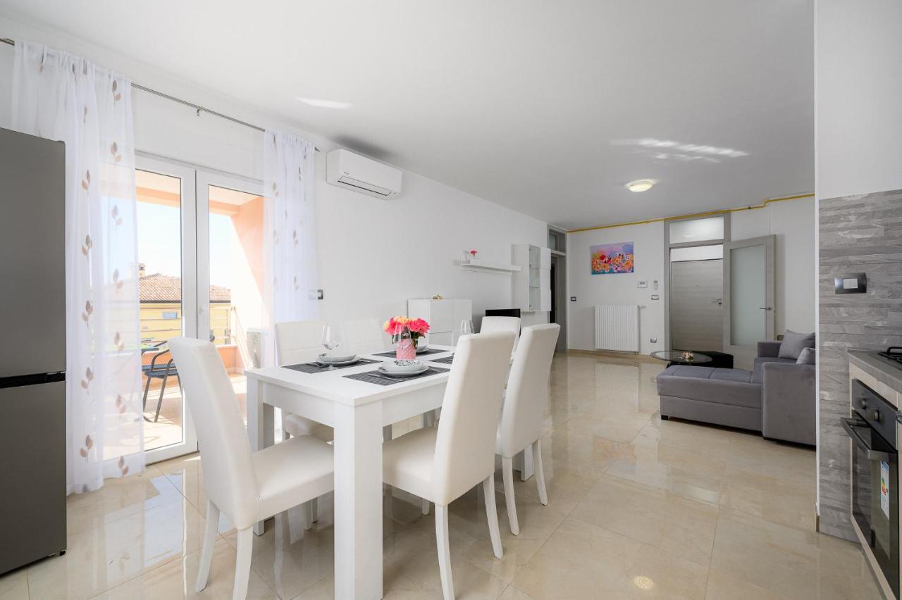 Stancija Amoroso Porec Apartments Bagian luar foto