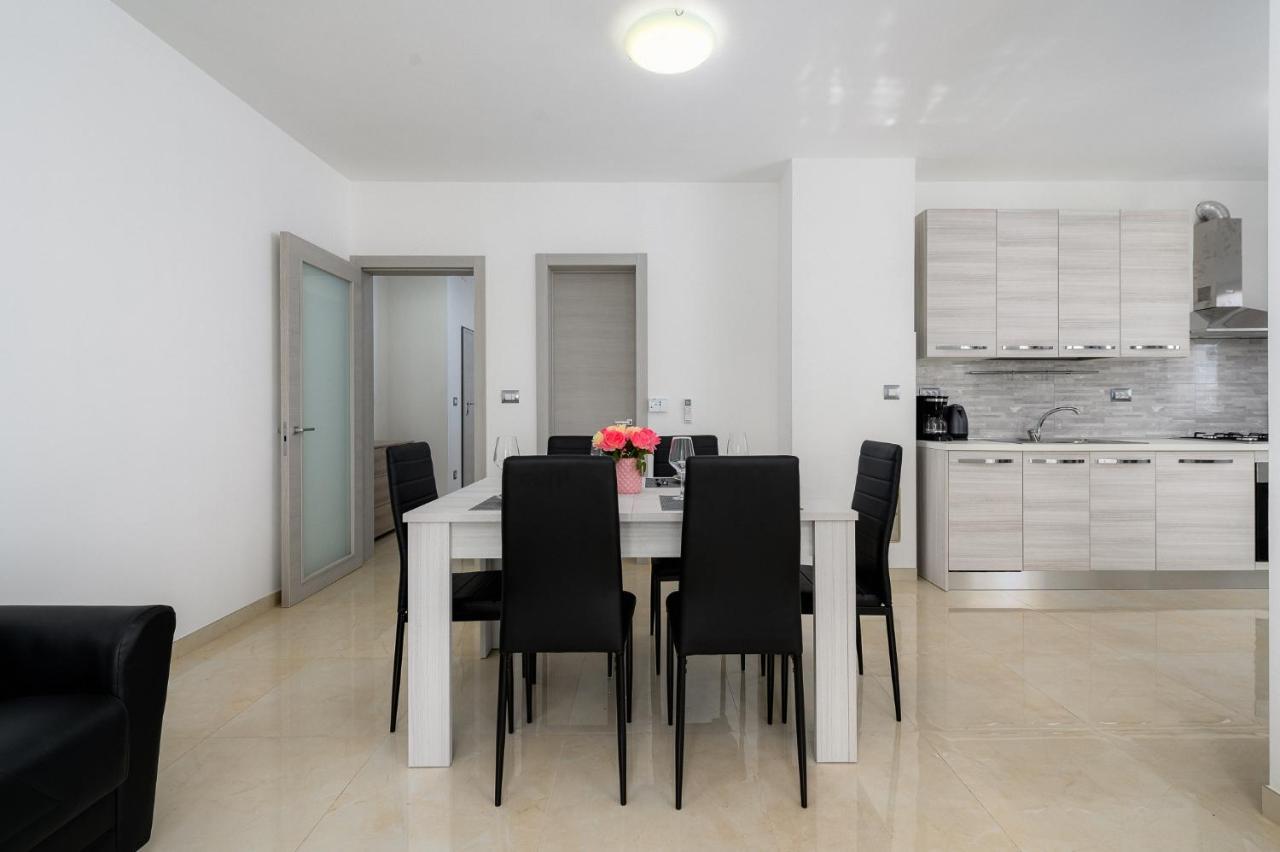 Stancija Amoroso Porec Apartments Bagian luar foto